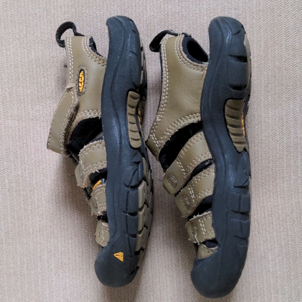 Keen Newport H2 Sandal Size 11 - Picture 4 of 7